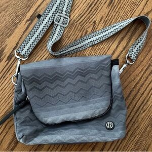 lululemon athletica Chevron Patterned Crossbody Bag